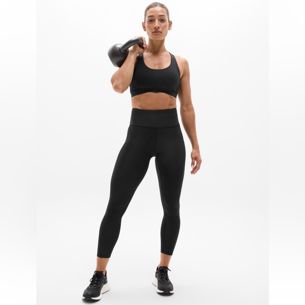 NWT-Athleta Black Interval Stash Perforated 7/8 Tight, Small
